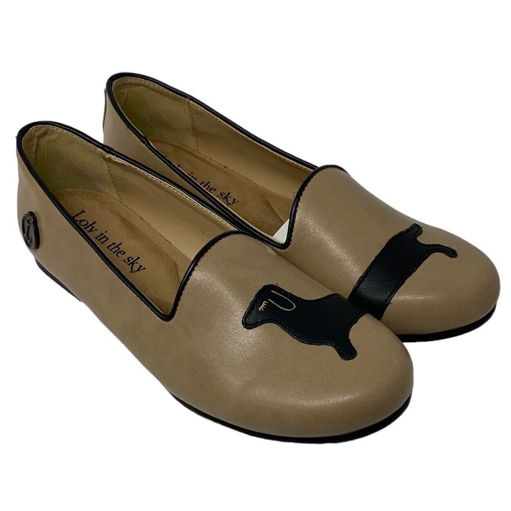 Loly in the Sky 9 Women’s Beige Ballet Flat Shoes Dachshund Dog